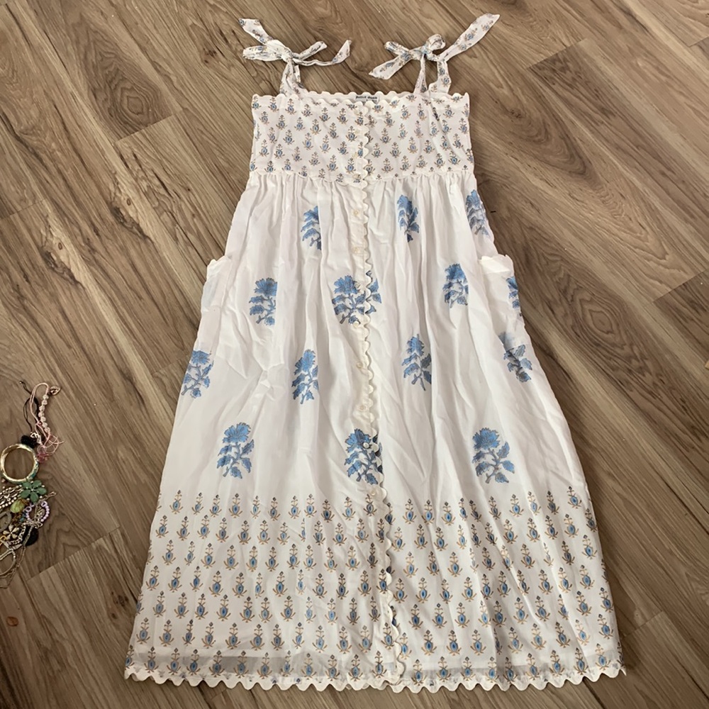 Juliet Dunn White and Blue Midi Dress